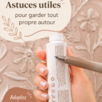 Une maison propre et bien organisée avec des produits de nettoyage à portée de main.