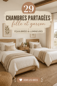 Chambre partagée accueillante et équilibrée entre garçon et fille