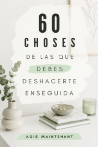 Intérieur épuré avec meubles et objets réduits au minimum