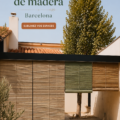 Persiennes en bois dans un intérieur chaleureux et accueillant