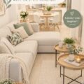 Intérieur d'un appartement moderne décoré en blanc avec style nordique